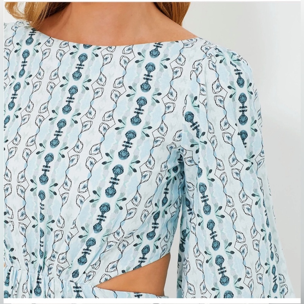 HYACINTH HOUSE Blue Geo Stripe Cut Out Campbell Dress - Picture 5 of 13